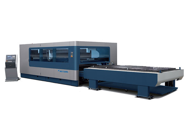 מכונת חיתוך לייזר מתכת cnc 380 v / 50Hz 1kw 1.5kw מקור לייזר